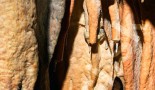 Cseppkőkéreggel bevont neolitikumi edény